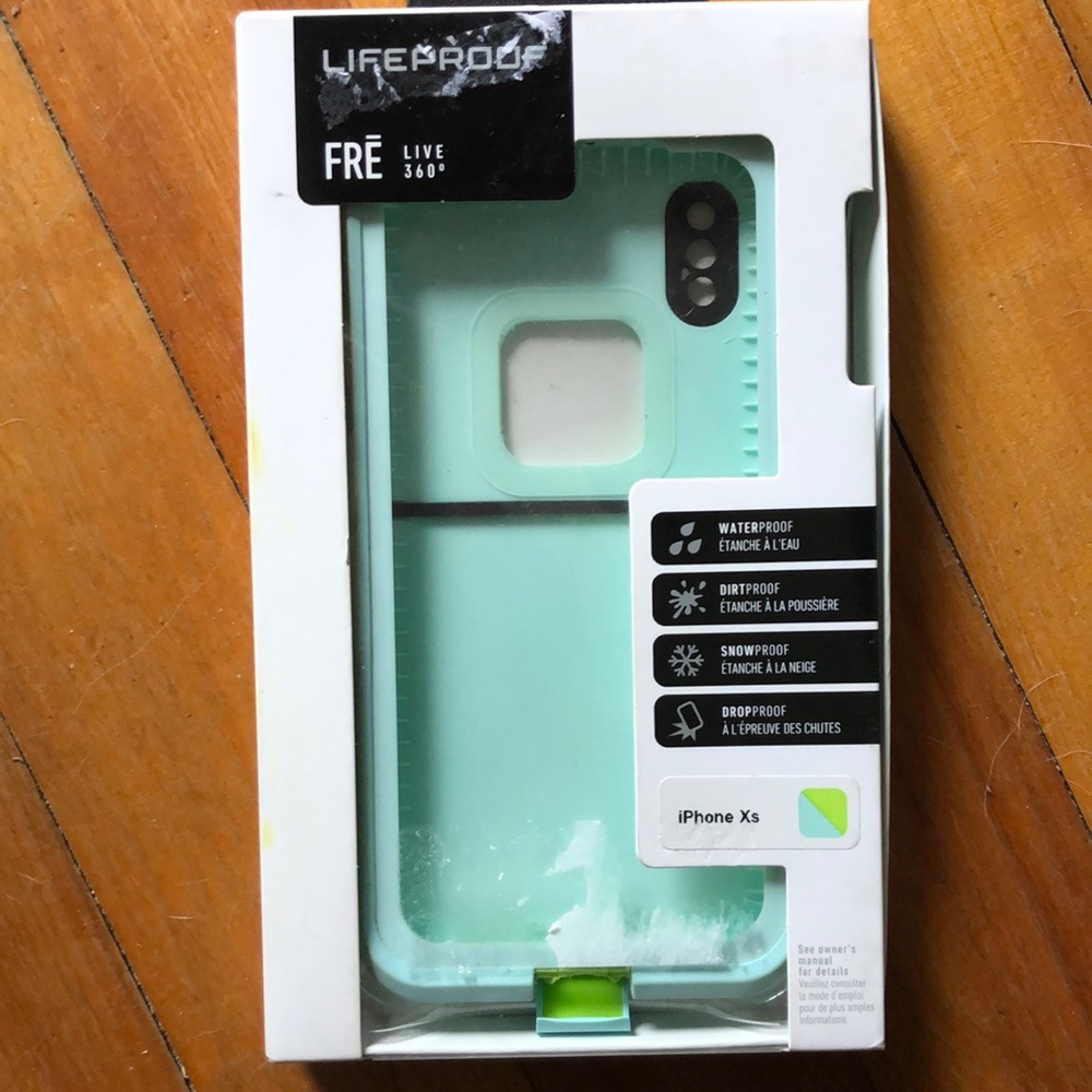 iPhone Xs Lifeproof case - teal